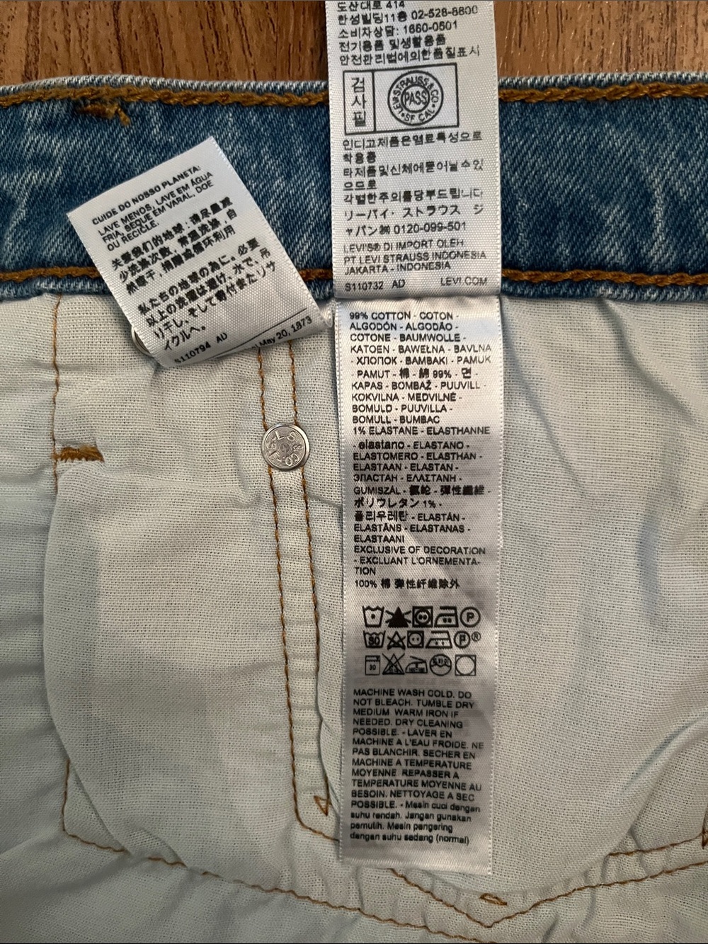 NWT Levi’s 501 Original Denim Shorts Stretch - Picture 5 of 10
